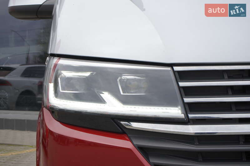 Мінівен Volkswagen Multivan 2020 в Житомирі