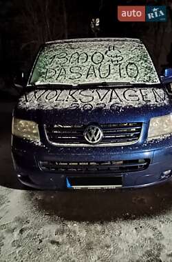 Минивэн Volkswagen Multivan 2004 в Николаеве