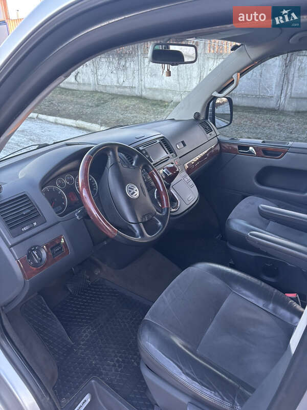 Минивэн Volkswagen Multivan 2009 в Прилуках фото 21 Минивэн Volkswagen Multivan 2009 в Прилуках