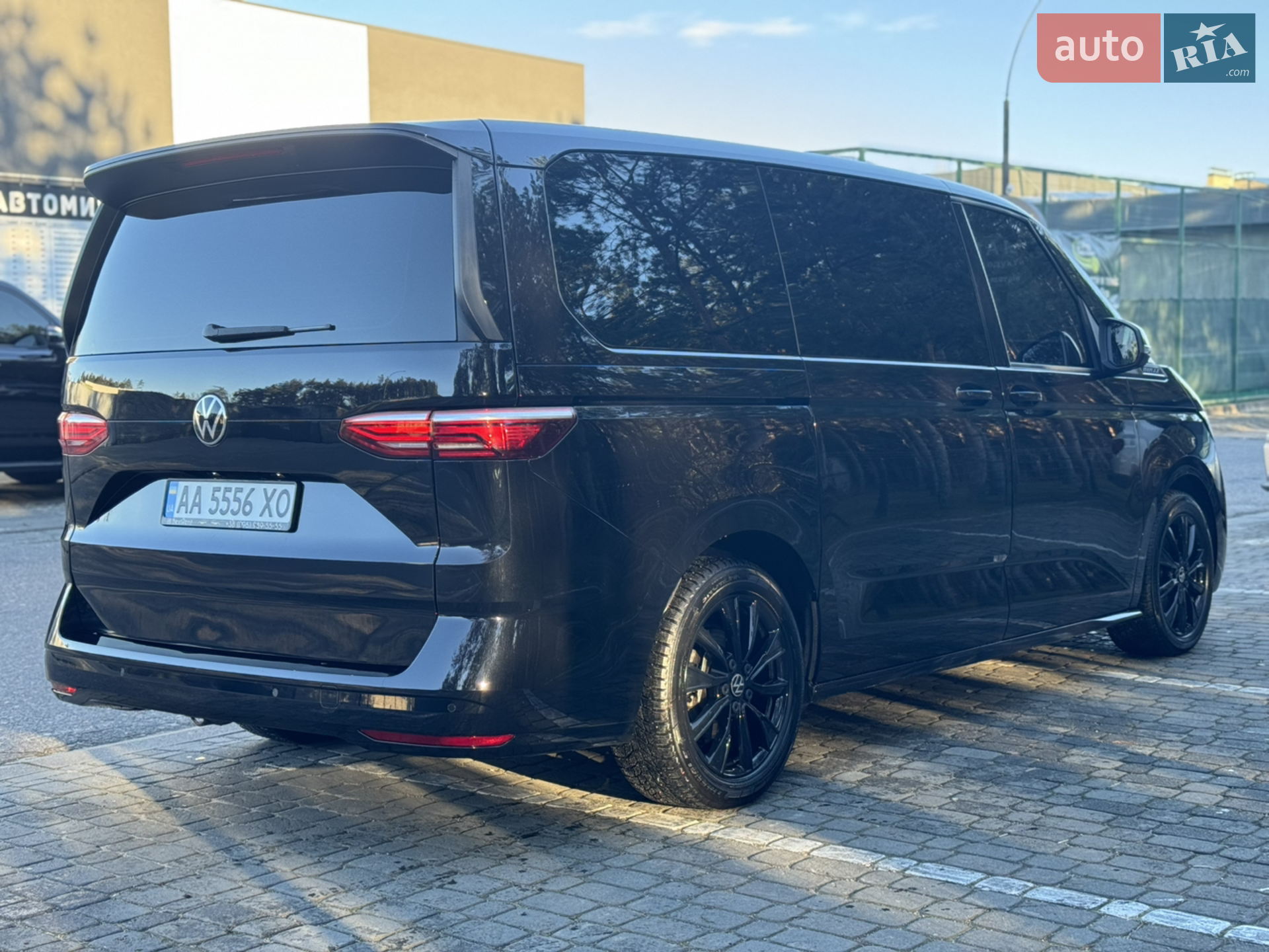 2022 Volkswagen Multivan - мініатюра 4