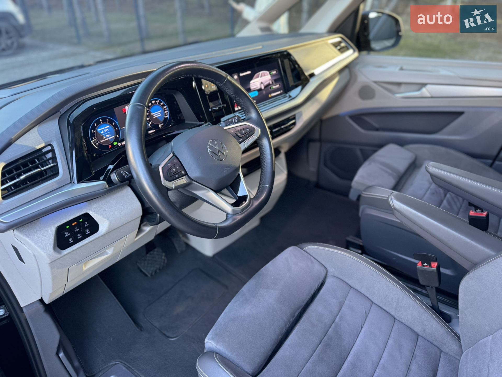 2022 Volkswagen Multivan - мініатюра 21