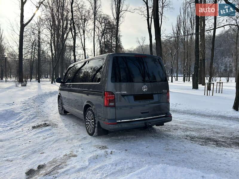Минивэн Volkswagen Multivan 2020 в Киеве