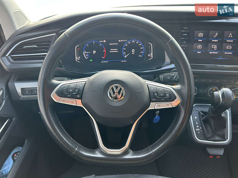 Минивэн Volkswagen Multivan 2020 в Киеве