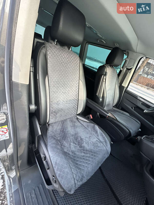 Минивэн Volkswagen Multivan 2020 в Киеве