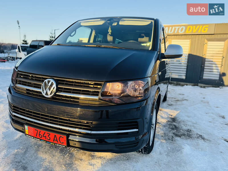 Минивэн Volkswagen Multivan 2018 в Иршаве