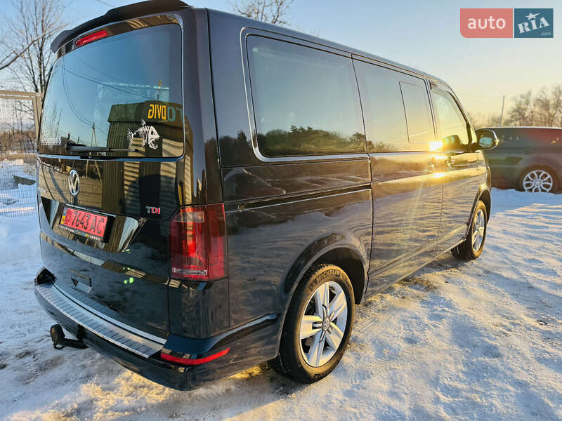 Минивэн Volkswagen Multivan 2018 в Иршаве