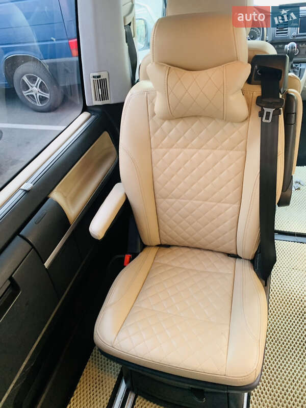 Минивэн Volkswagen Multivan 2016 в Киеве фото 4 Минивэн Volkswagen Multivan 2016 в Киеве
