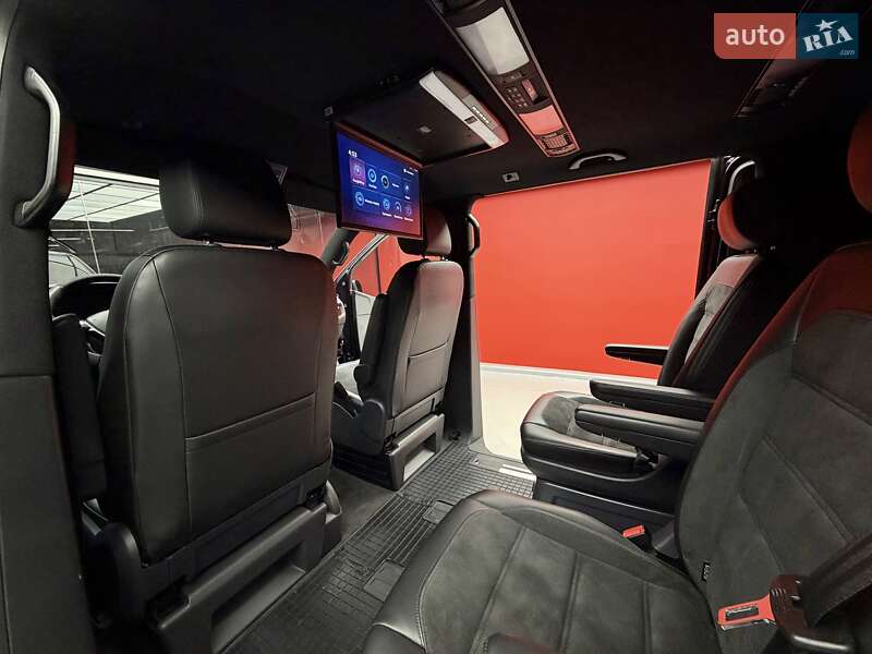 Минивэн Volkswagen Multivan 2019 в Киеве фото 41 Минивэн Volkswagen Multivan 2019 в Киеве