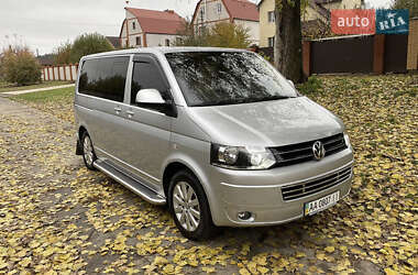 Мінівен Volkswagen Multivan 2013 в Рівному