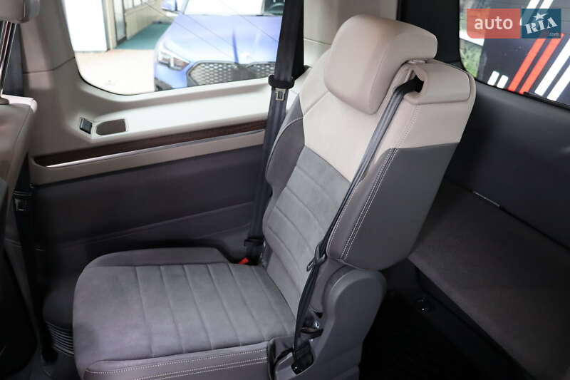 Минивэн Volkswagen Multivan 2024 в Львове фото 44 Минивэн Volkswagen Multivan 2024 в Львове