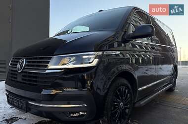 Минивэн Volkswagen Multivan 2021 в Киеве