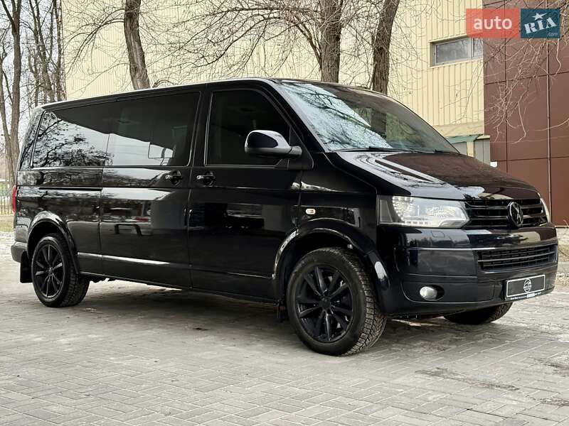 Минивэн Volkswagen Multivan 2015 в Днепре