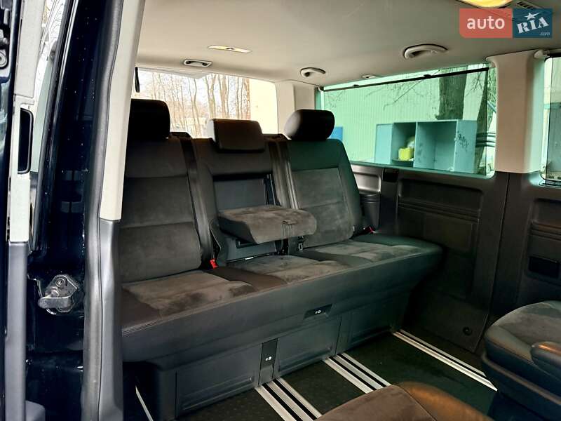 Минивэн Volkswagen Multivan 2015 в Днепре