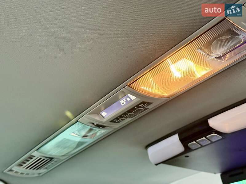 Минивэн Volkswagen Multivan 2015 в Днепре