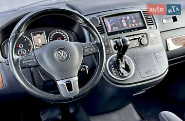 Минивэн Volkswagen Multivan 2011 в Киеве