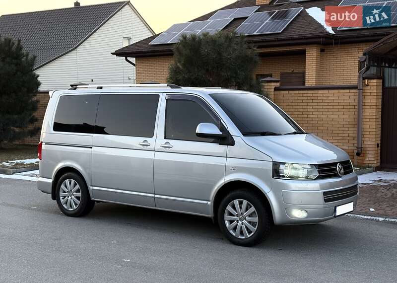Минивэн Volkswagen Multivan 2013 в Днепре