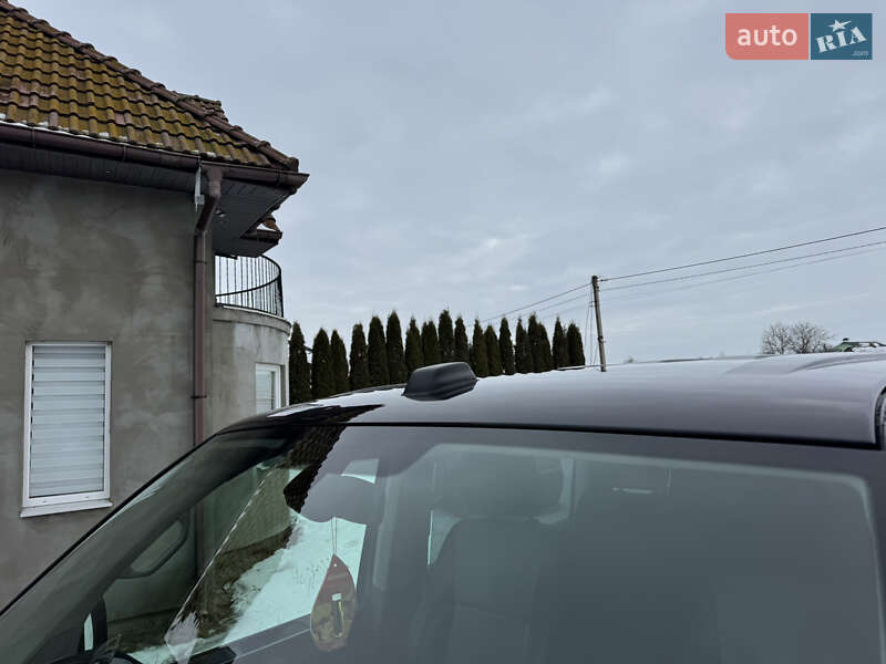 Минивэн Volkswagen Multivan 2020 в Луцке