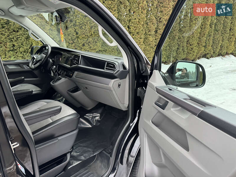 Минивэн Volkswagen Multivan 2020 в Луцке