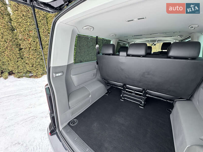Минивэн Volkswagen Multivan 2020 в Луцке