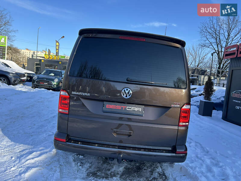 Минивэн Volkswagen Multivan 2017 в Виннице