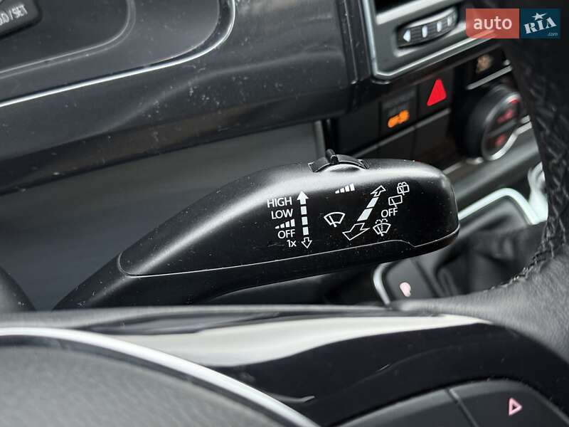 Минивэн Volkswagen Multivan 2018 в Киеве