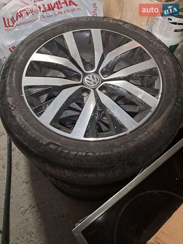 Минивэн Volkswagen Multivan 2016 в Хусте фото 37 Минивэн Volkswagen Multivan 2016 в Хусте