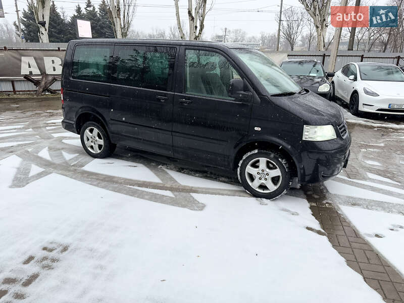 Минивэн Volkswagen Multivan 2008 в Днепре