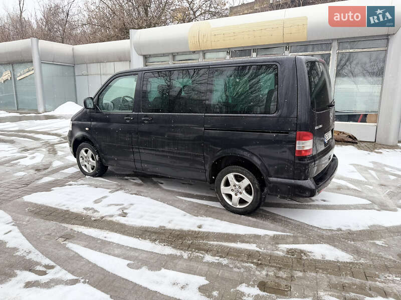Минивэн Volkswagen Multivan 2008 в Днепре