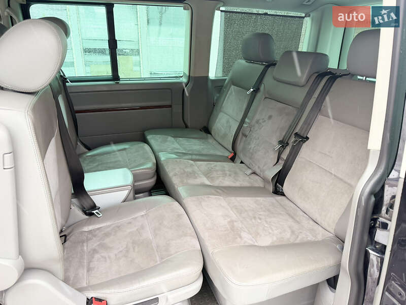 Минивэн Volkswagen Multivan 2008 в Днепре