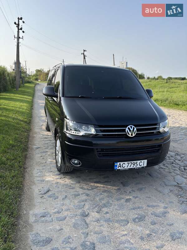 2015 Volkswagen Multivan, VIN WV2ZZZ7HZFH085823:plate — фото 1 (autoria)