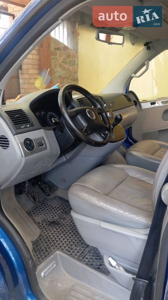 Мінівен Volkswagen Multivan 2006 в Києві фото 12 Мінівен Volkswagen Multivan 2006 в Києві