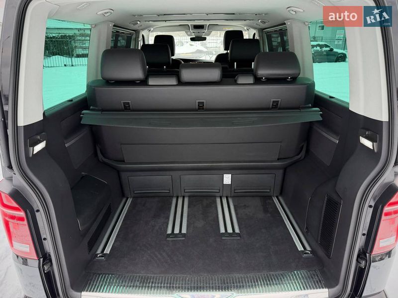 Минивэн Volkswagen Multivan 2019 в Киеве