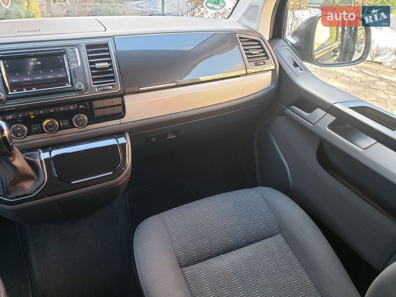 Минивэн Volkswagen Multivan 2017 в Луцке фото 65 Минивэн Volkswagen Multivan 2017 в Луцке