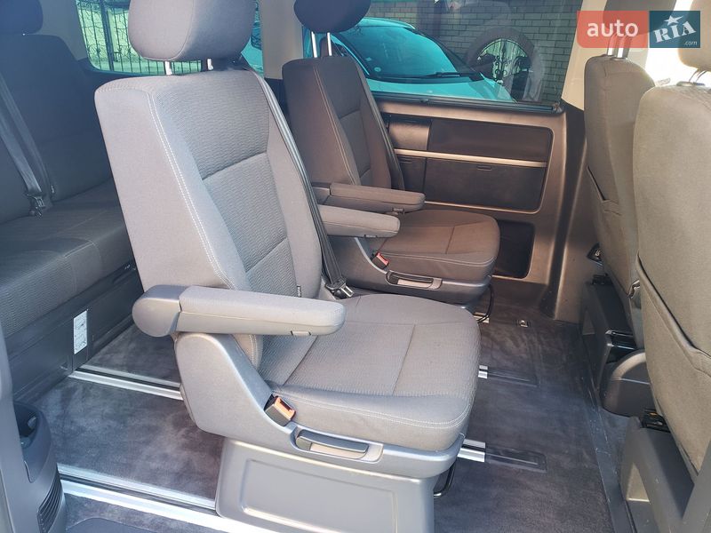 Минивэн Volkswagen Multivan 2017 в Луцке фото 78 Минивэн Volkswagen Multivan 2017 в Луцке