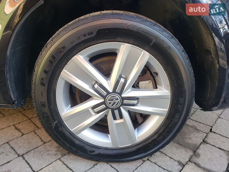 Минивэн Volkswagen Multivan 2017 в Луцке фото 91 Минивэн Volkswagen Multivan 2017 в Луцке