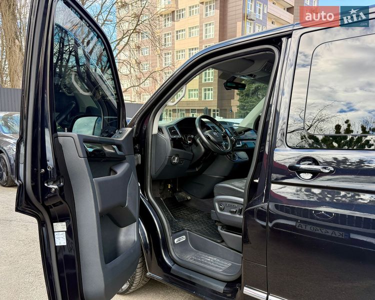 Минивэн Volkswagen Multivan 2019 в Киеве