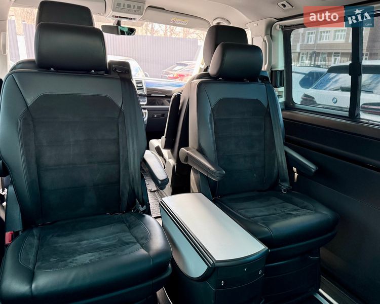 Минивэн Volkswagen Multivan 2019 в Киеве
