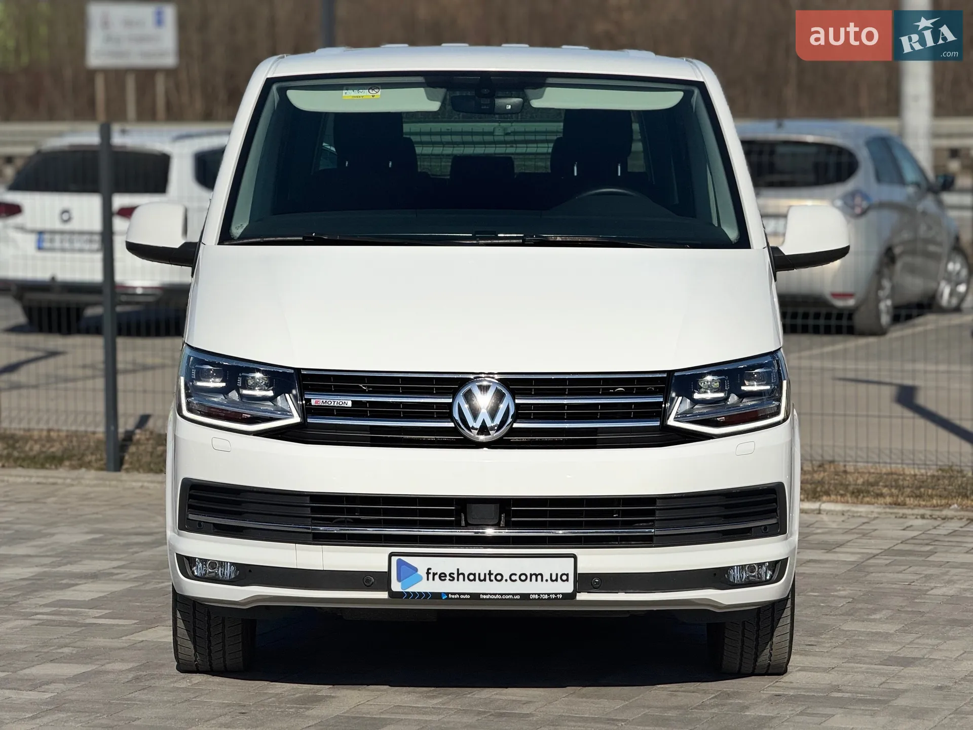 2017 Volkswagen Multivan - мініатюра 2