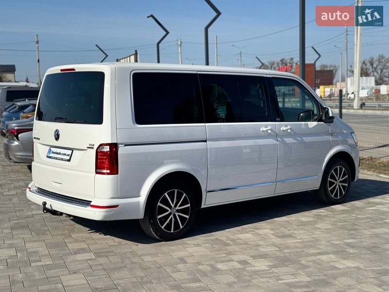 Минивэн Volkswagen Multivan 2017 в Ровно
