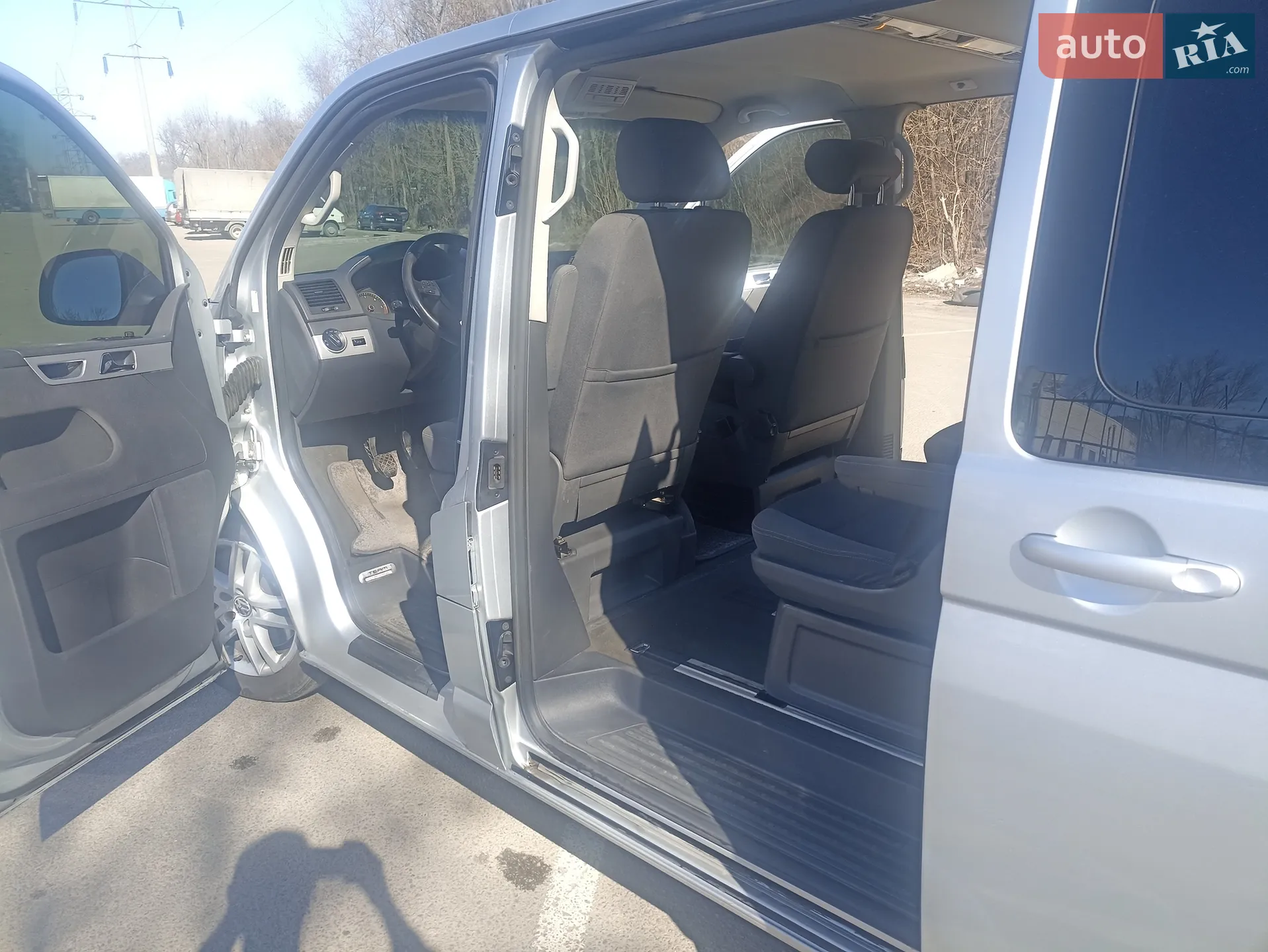 2010 Volkswagen Multivan - мініатюра 18