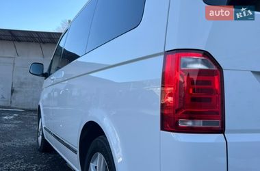 Минивэн Volkswagen Multivan 2017 в Ровно