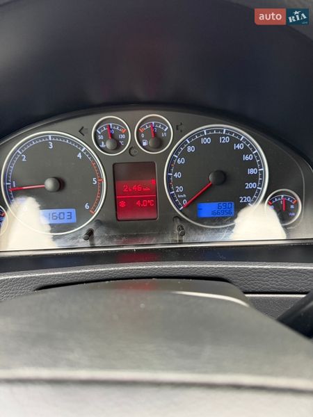 Минивэн Volkswagen Multivan 2007 в Ивано-Франковске фото 24 Минивэн Volkswagen Multivan 2007 в Ивано-Франковске