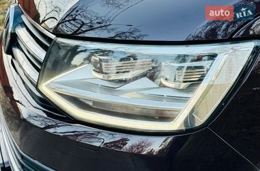 Мінівен Volkswagen Multivan 2016 в Києві