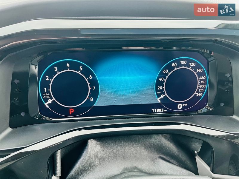 Минивэн Volkswagen Multivan 2023 в Киеве