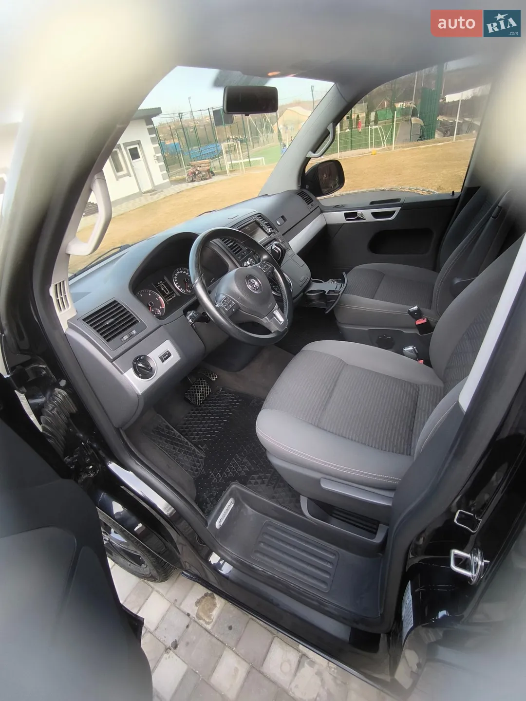 2010 Volkswagen Multivan - мініатюра 21