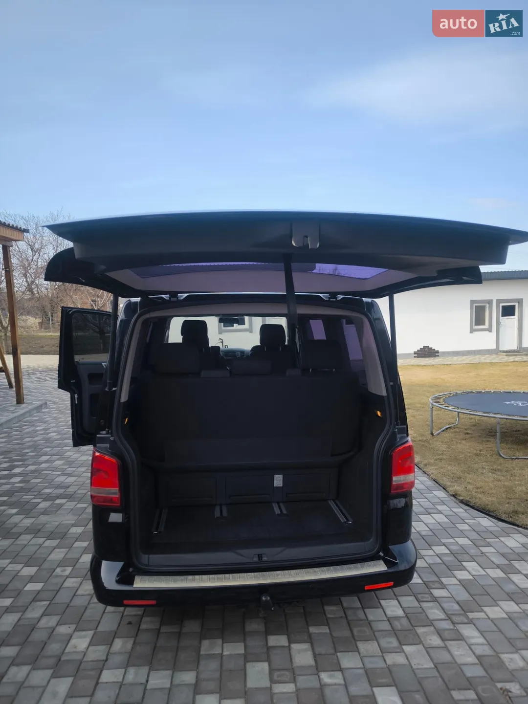 2010 Volkswagen Multivan - мініатюра 36