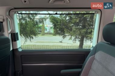 Минивэн Volkswagen Multivan 2023 в Киеве