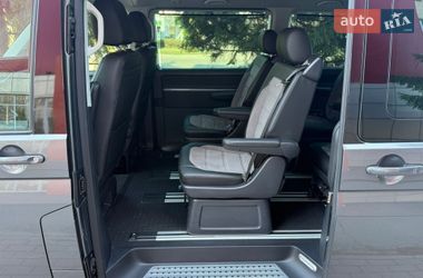 Минивэн Volkswagen Multivan 2023 в Киеве