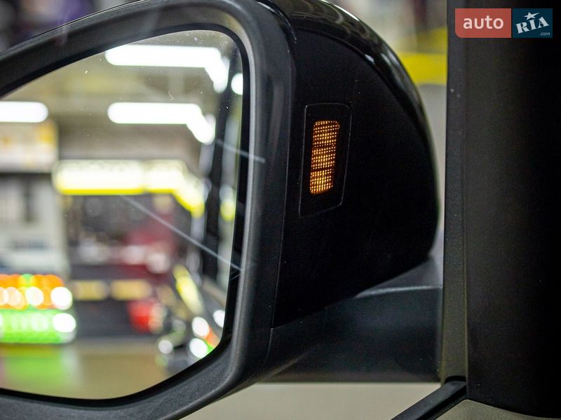 Минивэн Volkswagen Multivan 2022 в Черновцах