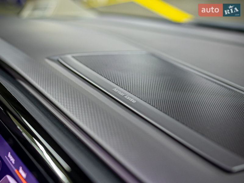 Минивэн Volkswagen Multivan 2022 в Черновцах